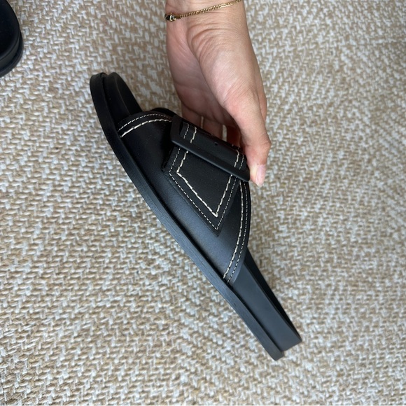 COS Contrast-Stitch Buckled Leather Slides - Picture 13 of 16